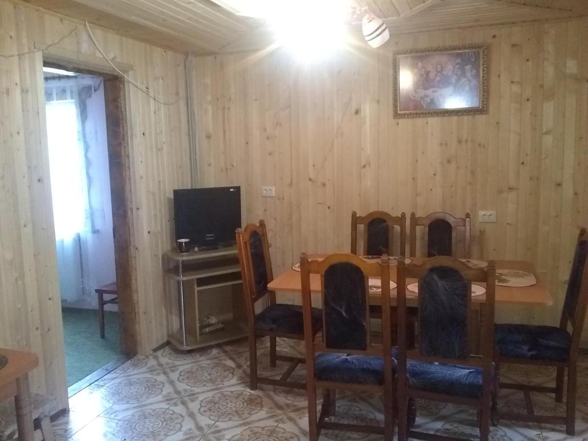 Хатина В Горах Apartment Yablunytsya Luaran gambar